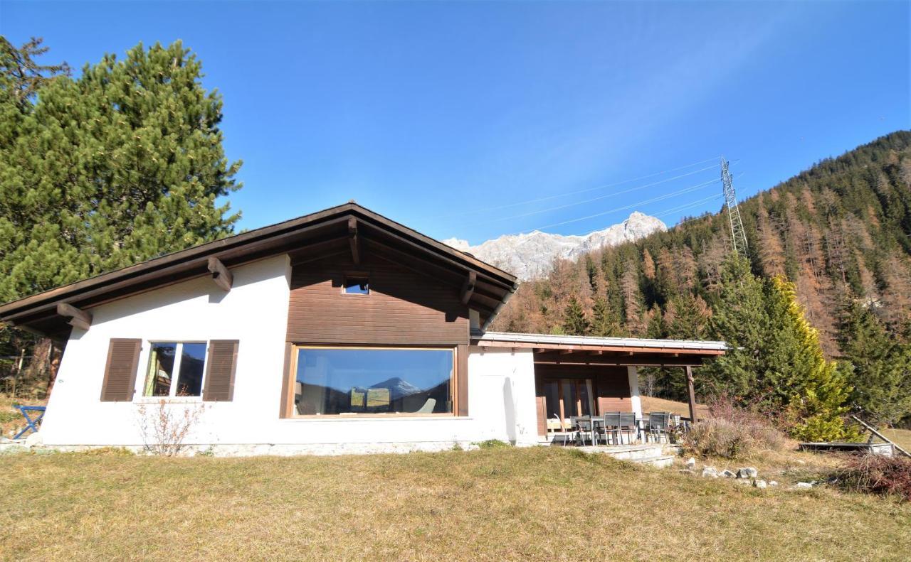 Haus Schwarz Villa Savognin Exterior foto